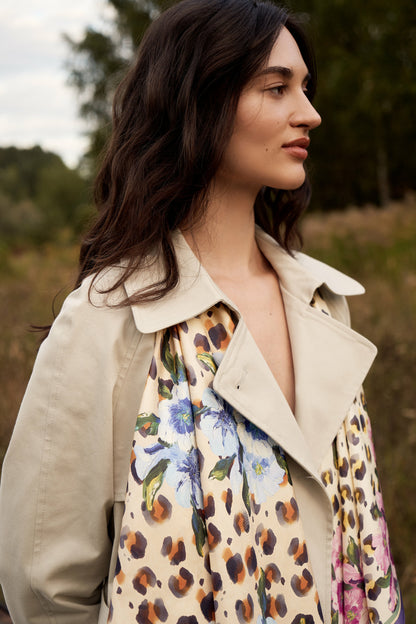 Silk Scarf "Bold Touch" 88x88 (Double-sided print)