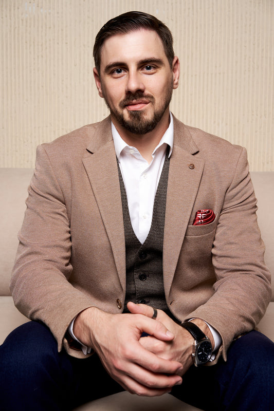 Silk pocket square "Red" 44x44